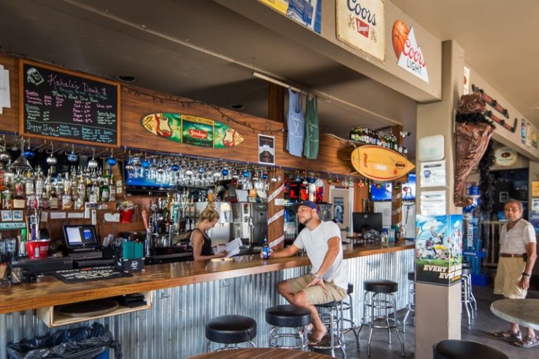 KAHALE'S MAUI'S LOCAL DIVE BAR Kihei Kalama Village